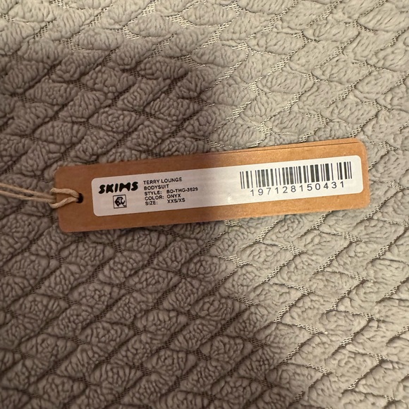 SKIMS Soft Terry Lounge Bodysuit NWT XXS/XS - Picture 4 of 7